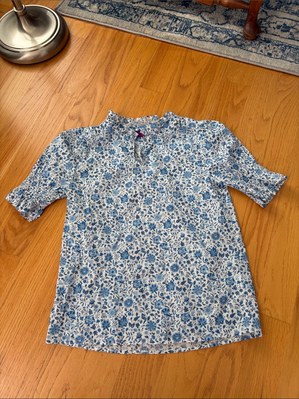 J. Crew Liberty® Ruffleneck Keyhole Top in Grace Emily Bell size XS BN379
